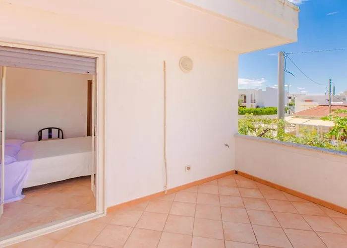 La Mezza Luna * Torre Santa Sabina